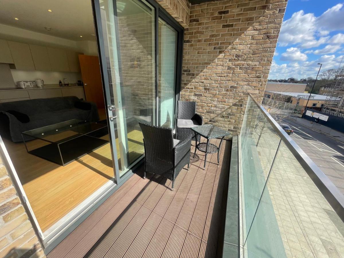 Luxury London Apartment - Steps To East Croydon Train Station Екстериор снимка